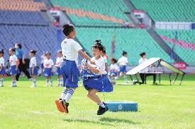 欧冠小组赛总结 巴萨与拜仁双双晋级