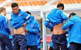 球星晒更衣室照，全队氛围太好了