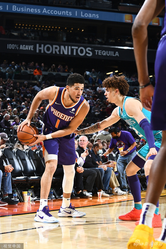 助于他在职 助于他在职